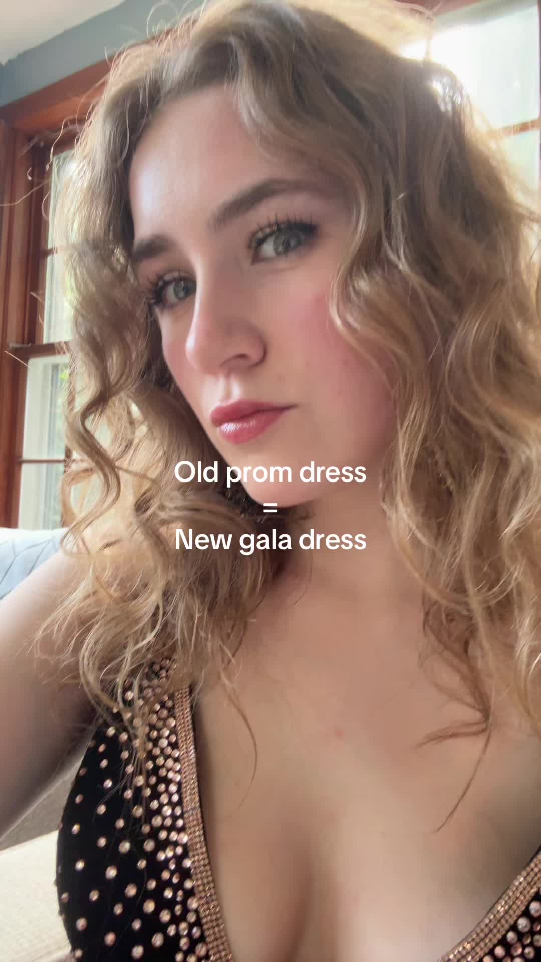 @elena