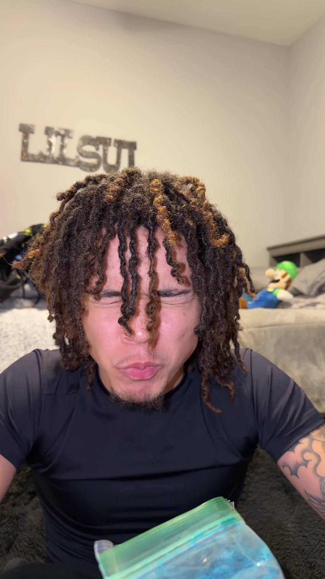 @1suiski