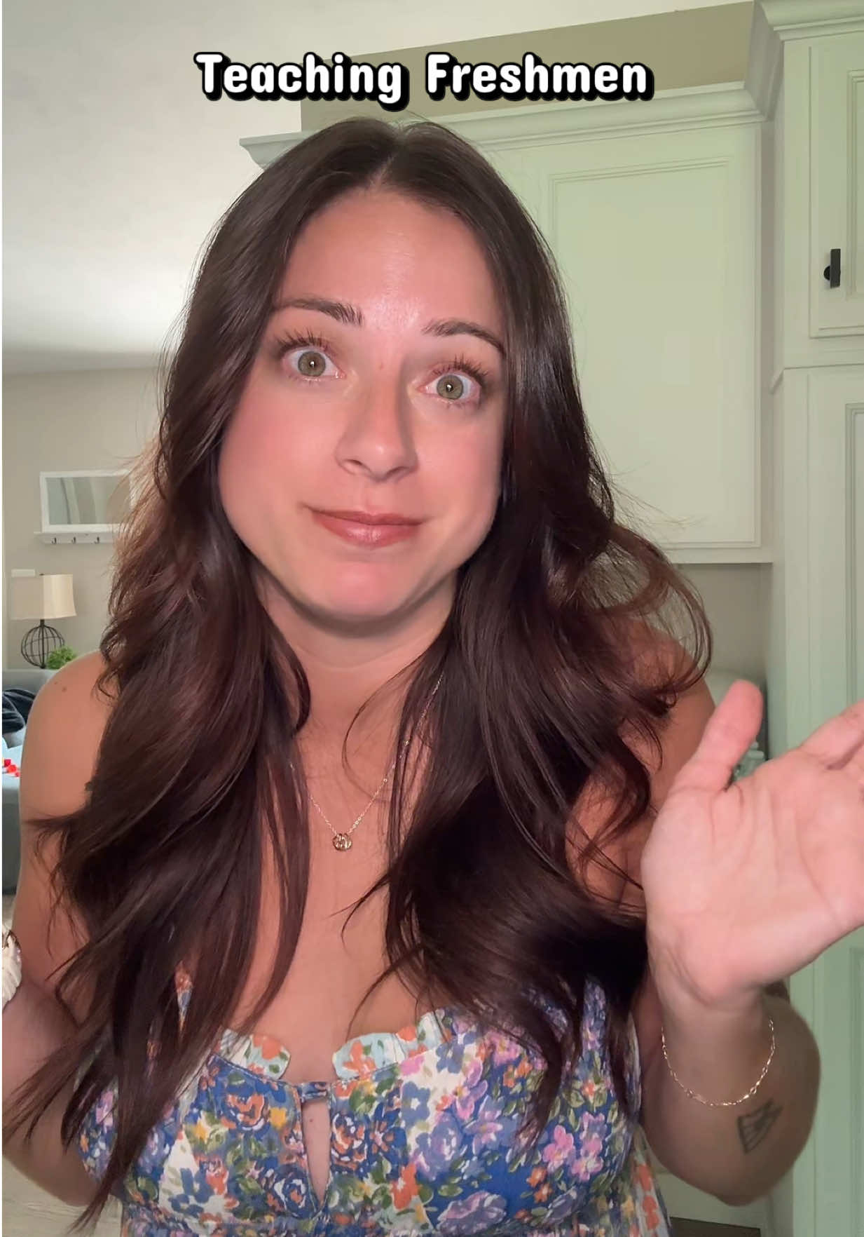 @HappilyHillary