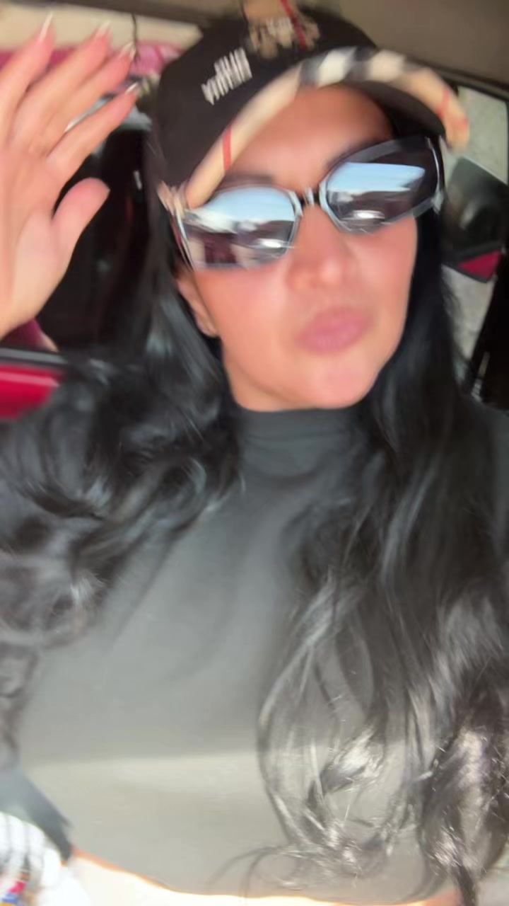 @Sandra Castro