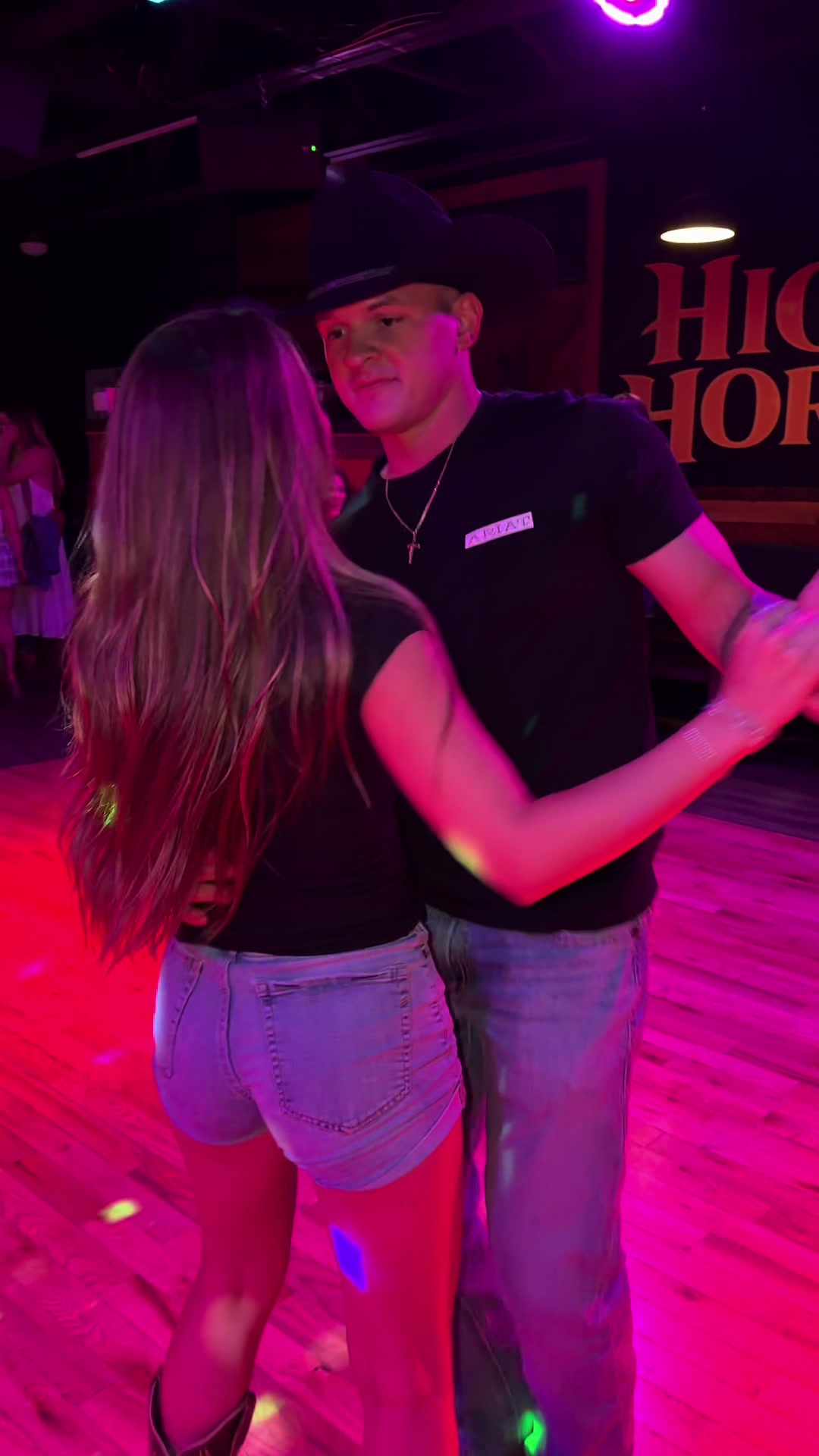 @Llyssanicholee