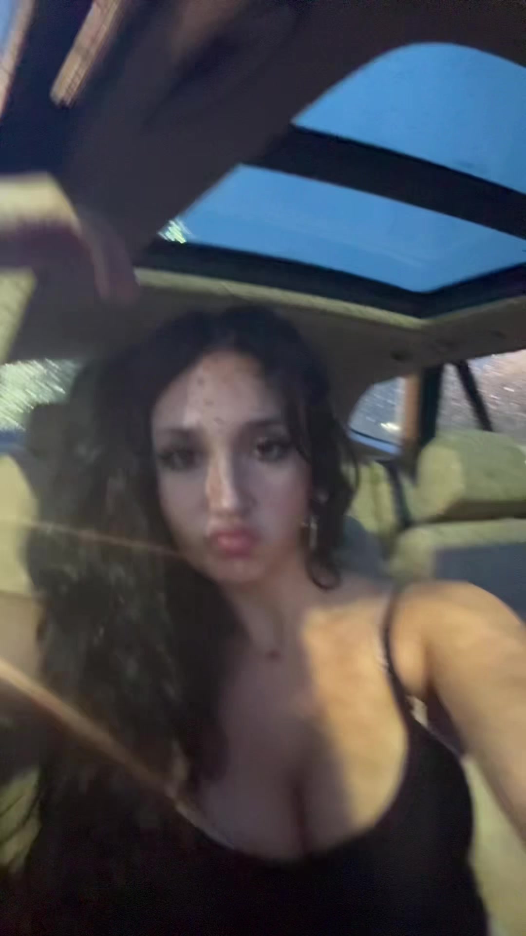 @cutehotamazinggirl