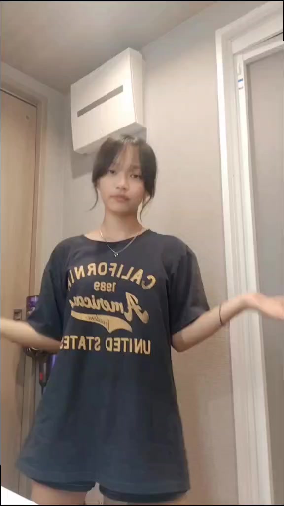 @揉ませてください