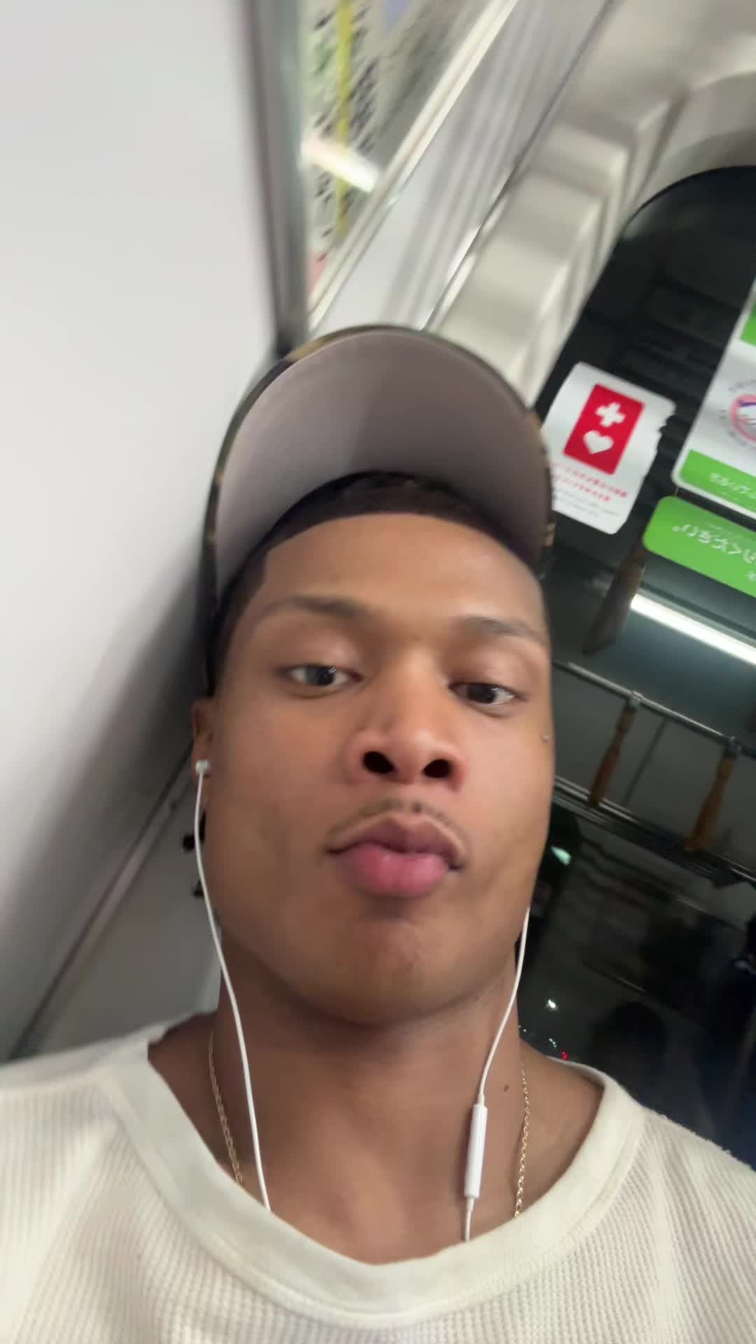 @T