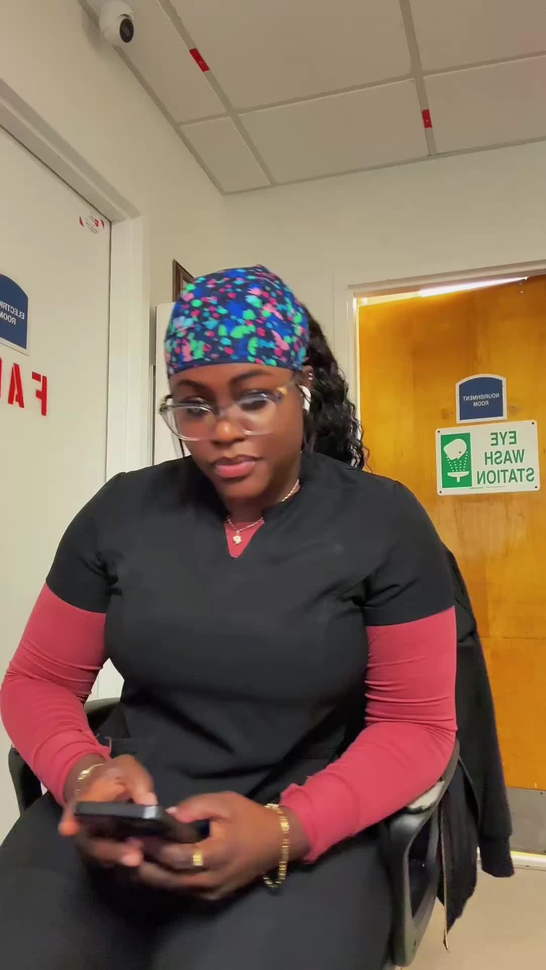 @NurseStepha👩&zwj;⚕️