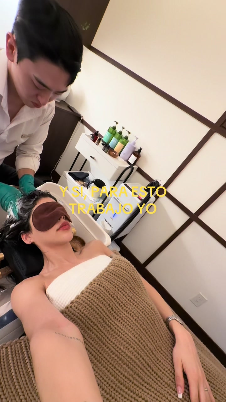 @KeniaOs