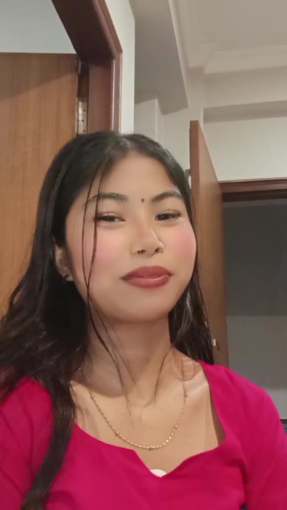 @Radha💦✨