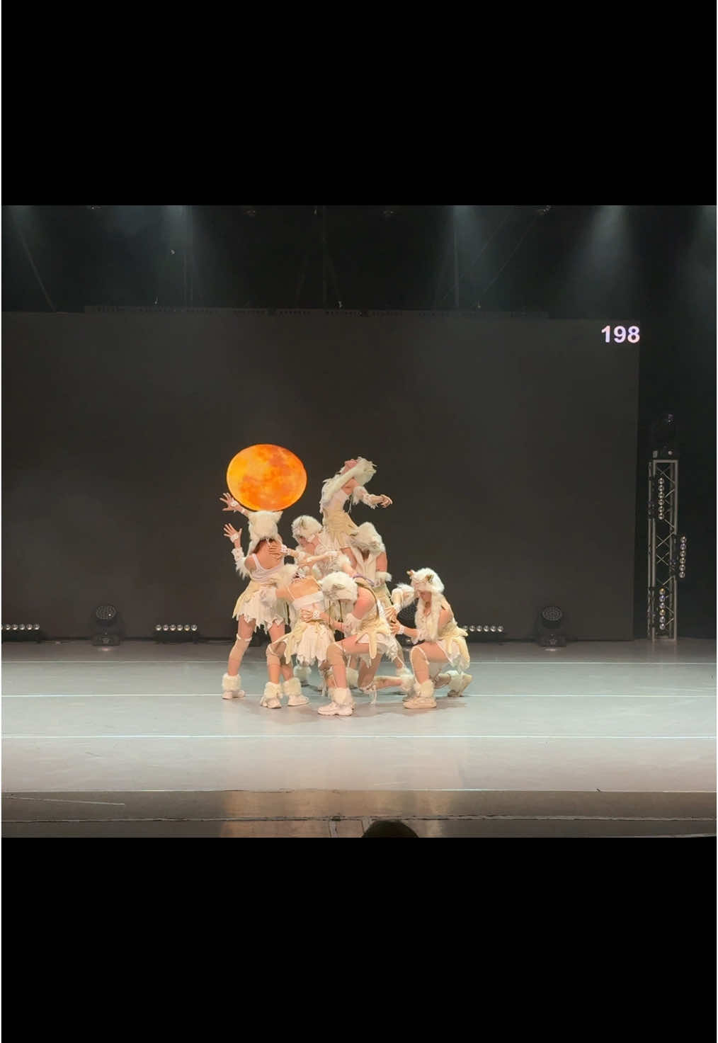 @A✦M: Art In Moves