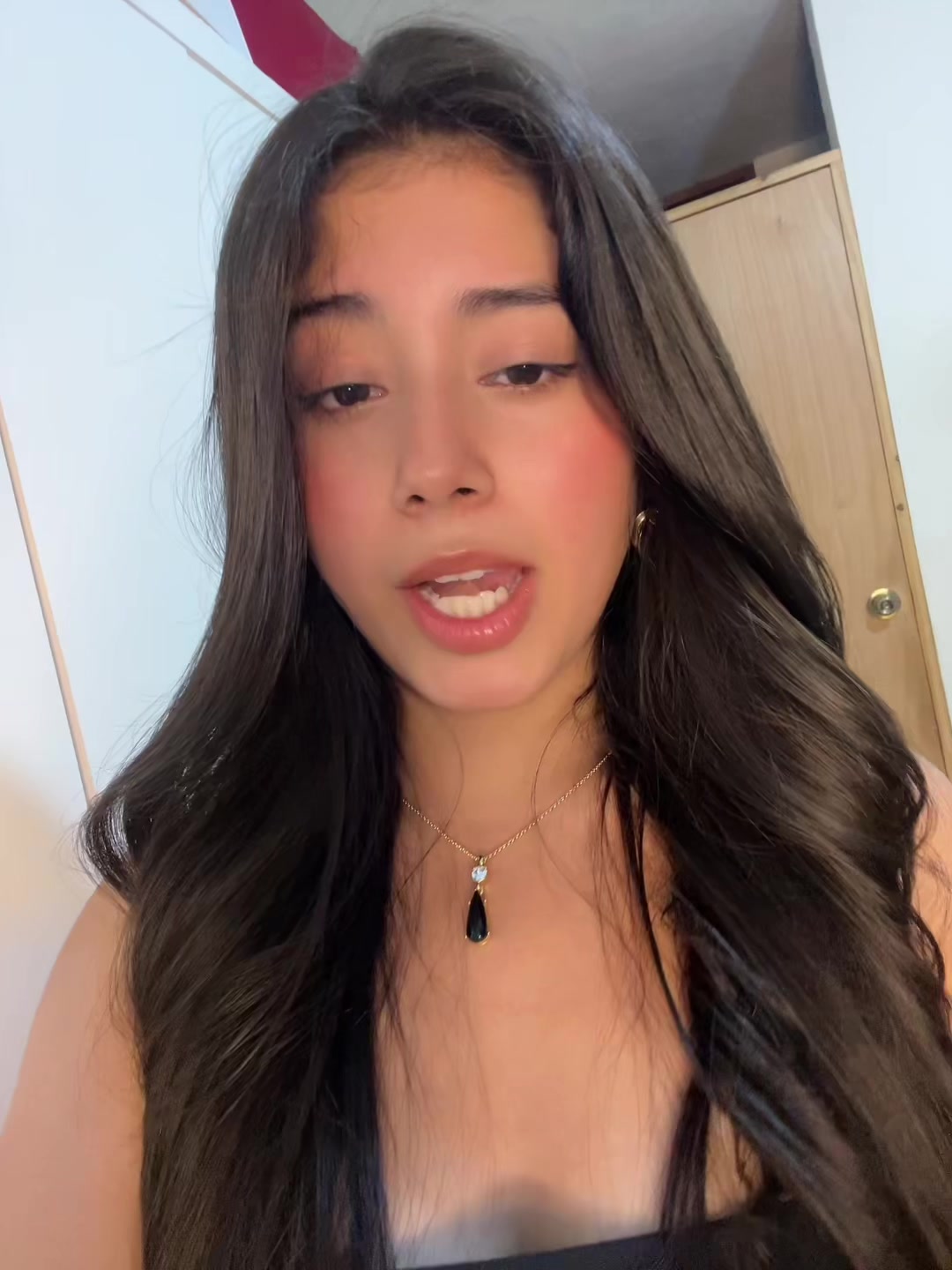 @Gia👑