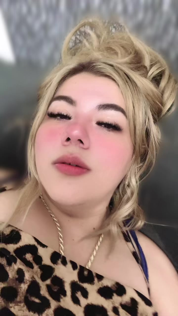 @usuario x