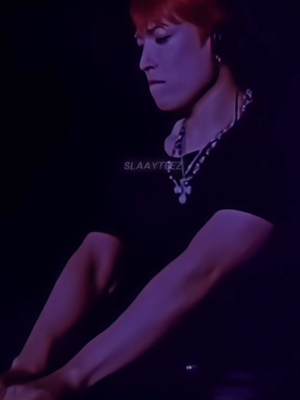 @violet⋆.ೃ࿔*:･