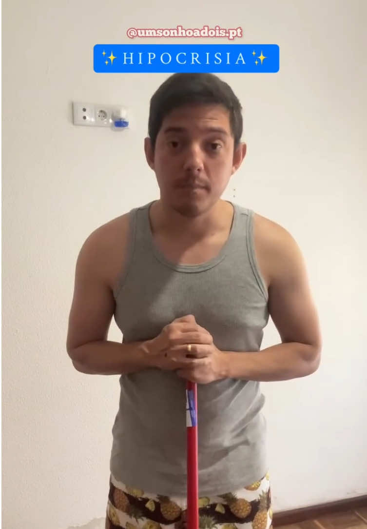 @umsonhoadois.pt