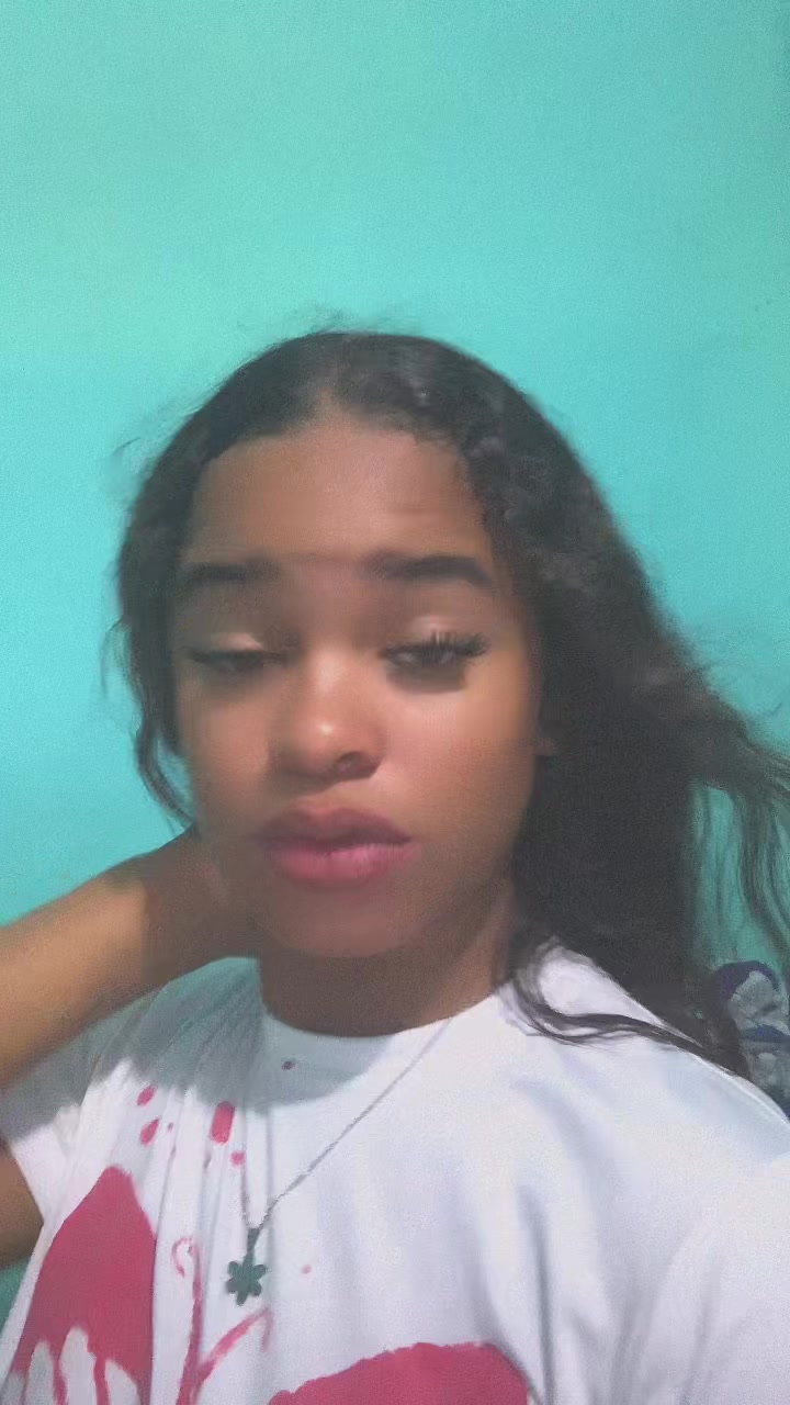 @👸🏽🖤.