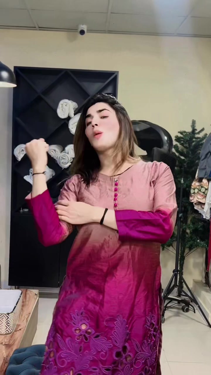 @Queen110👑