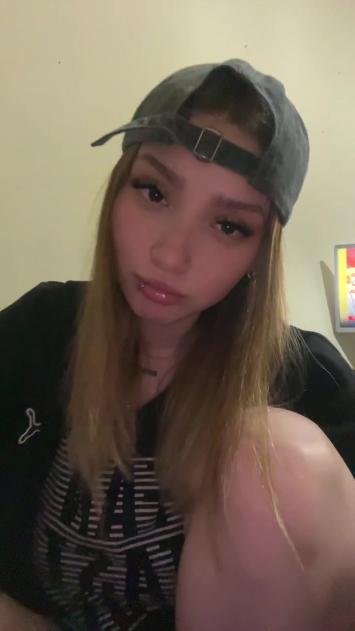 @anni <3
