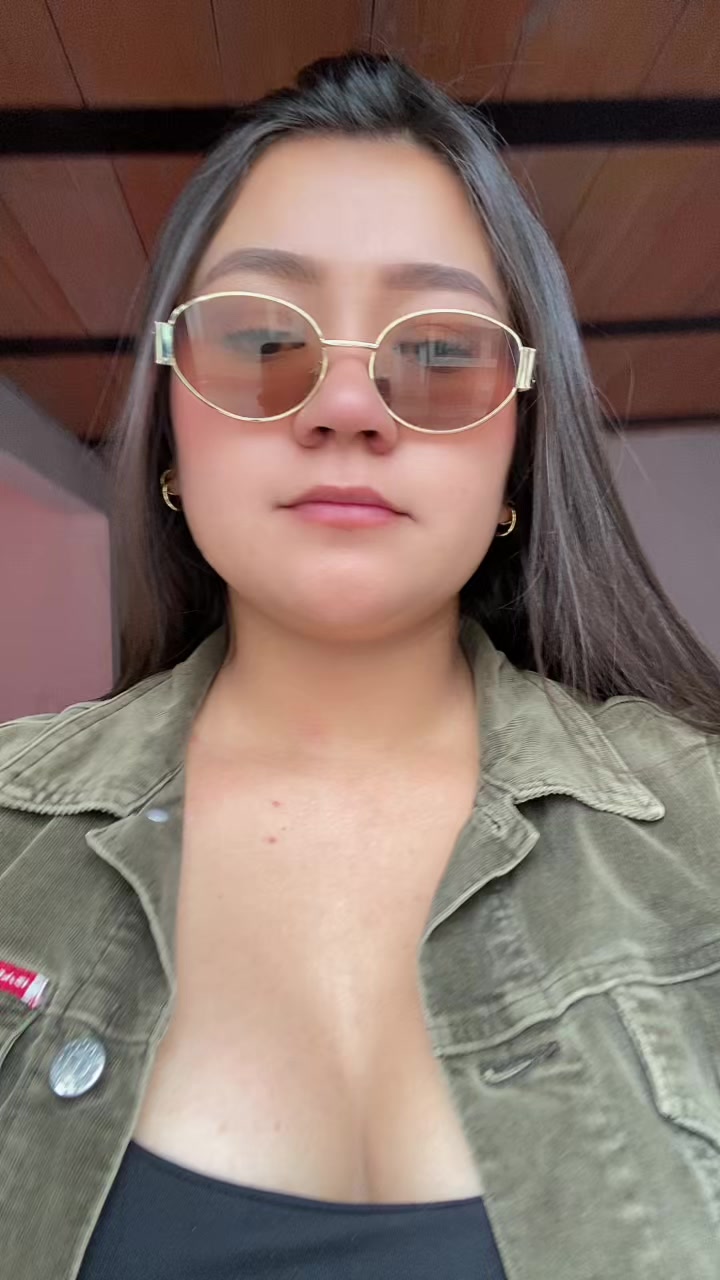 @𝓐𝓷𝓽𝓸𝓷𝓮𝓵𝓵𝓪♡