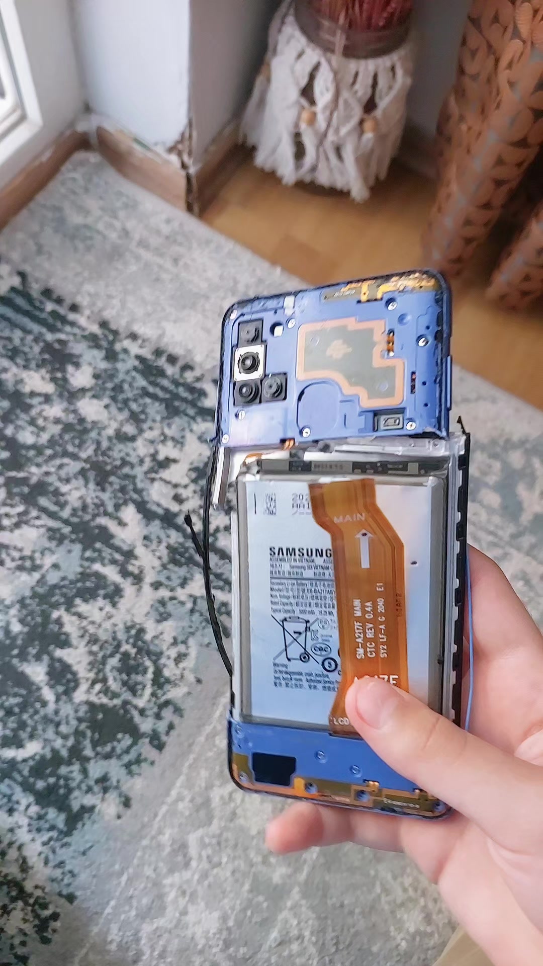 @galaxy a16 ewaste hype