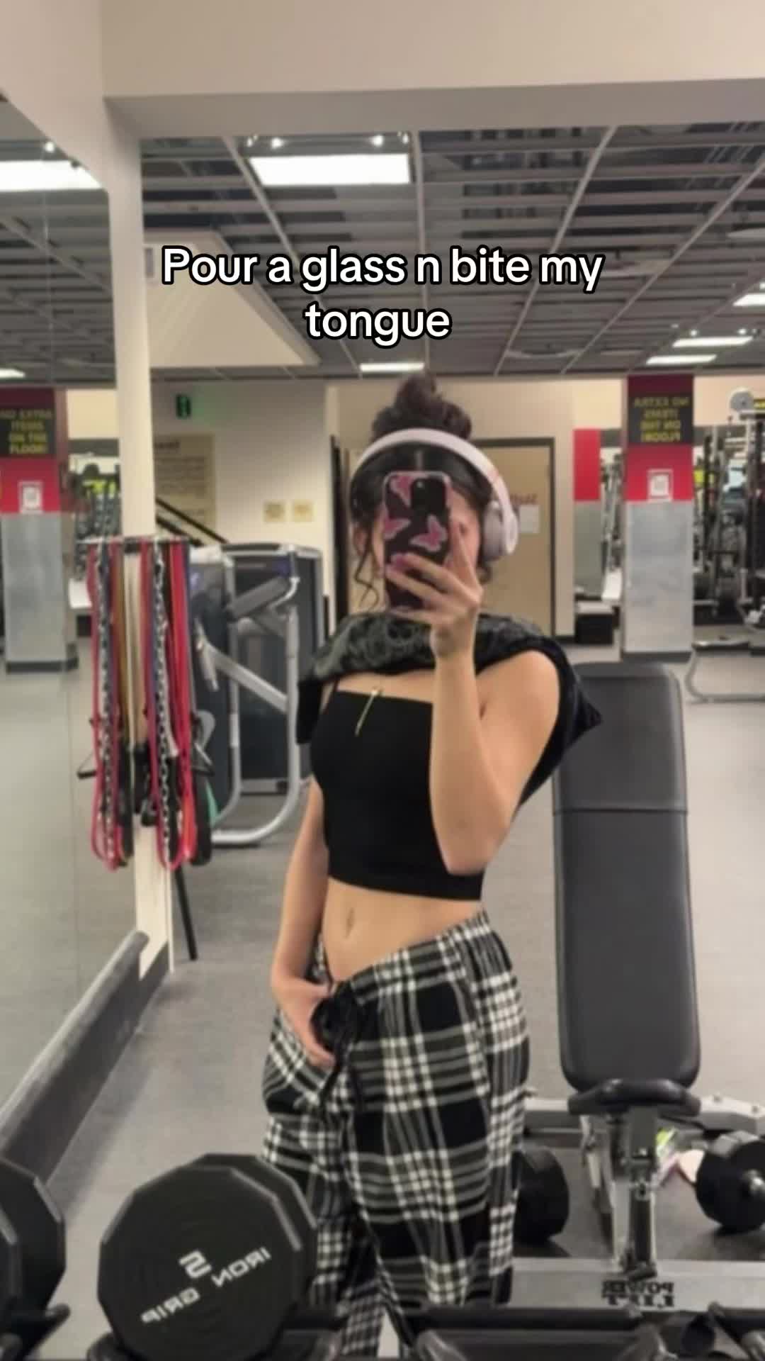 @<3