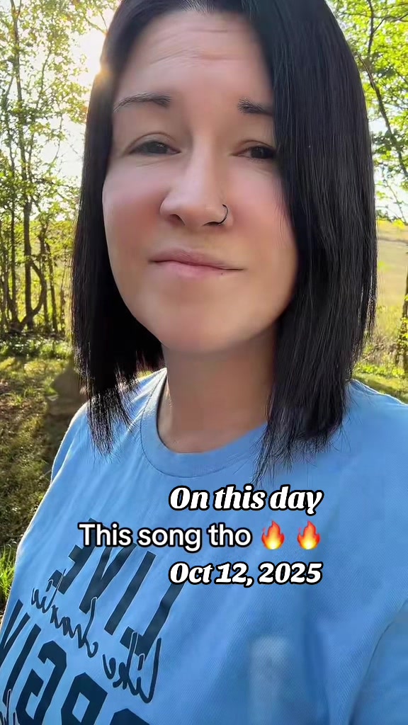 @✞🤠Christina🎸✞