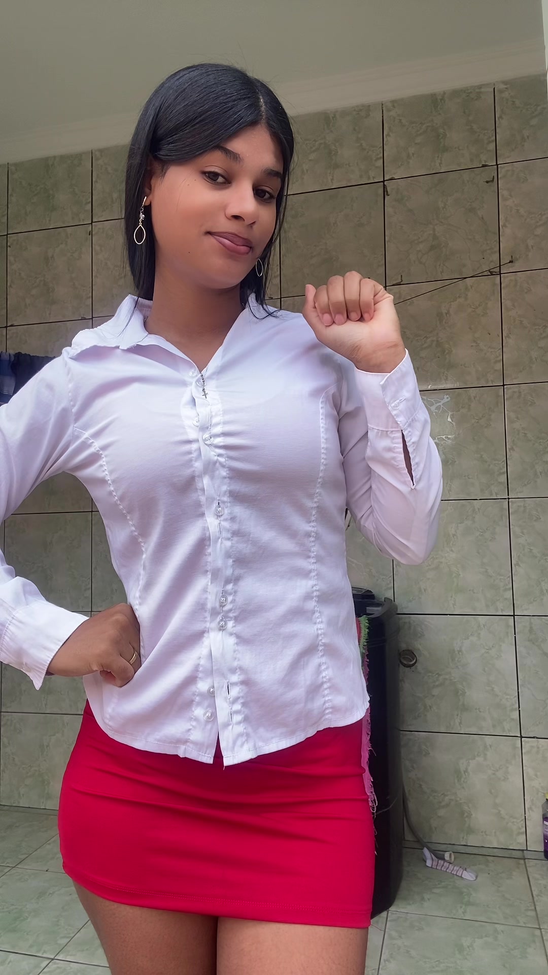 @Tânia