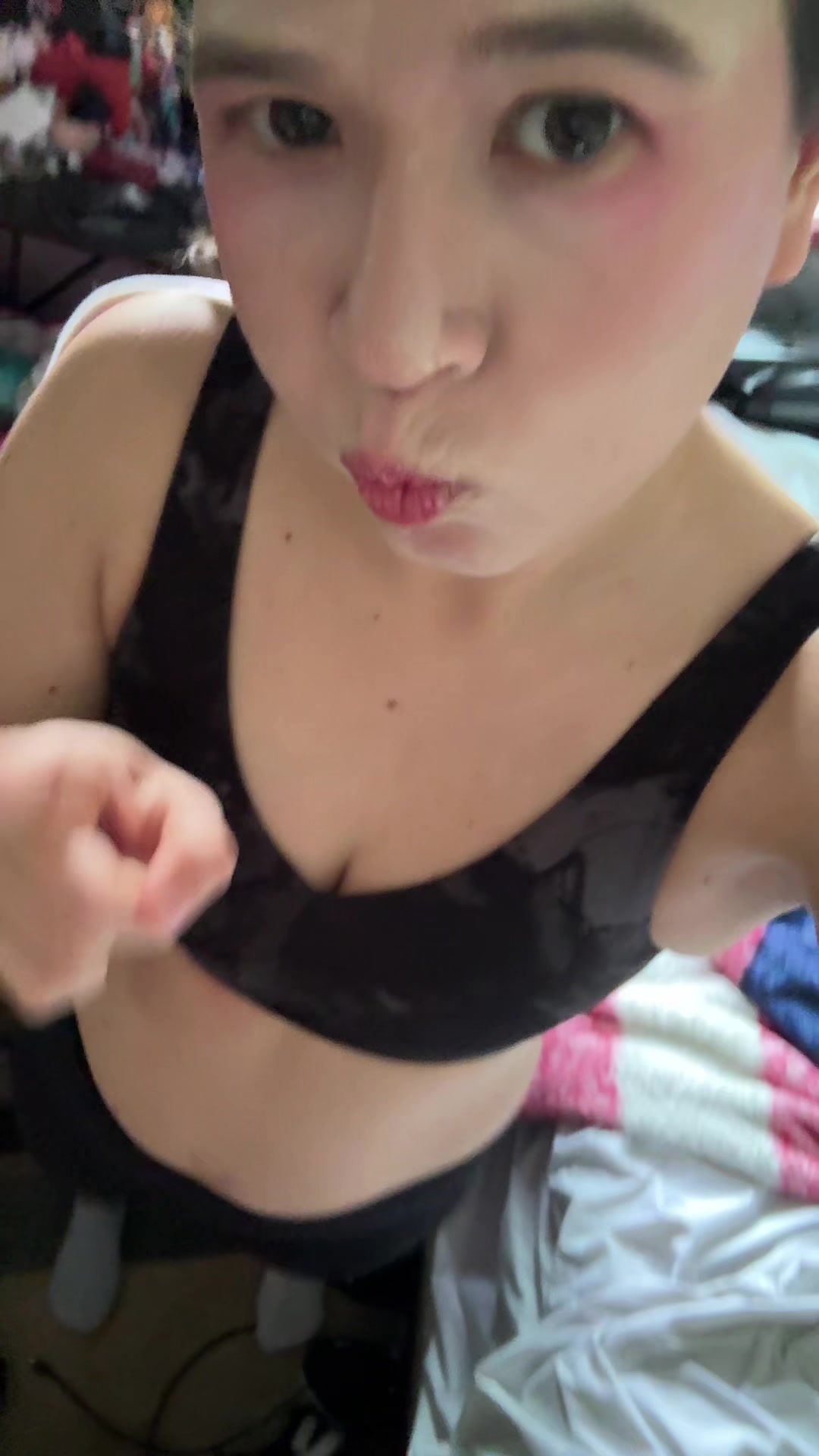 @Zoey5073