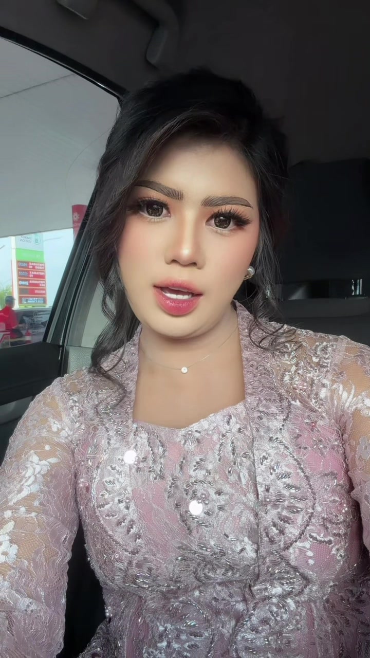@-
