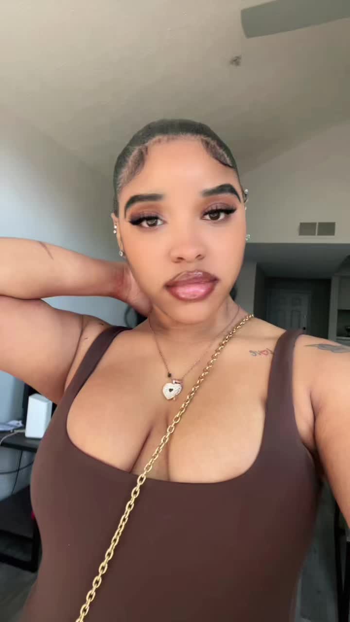 @mya unique
