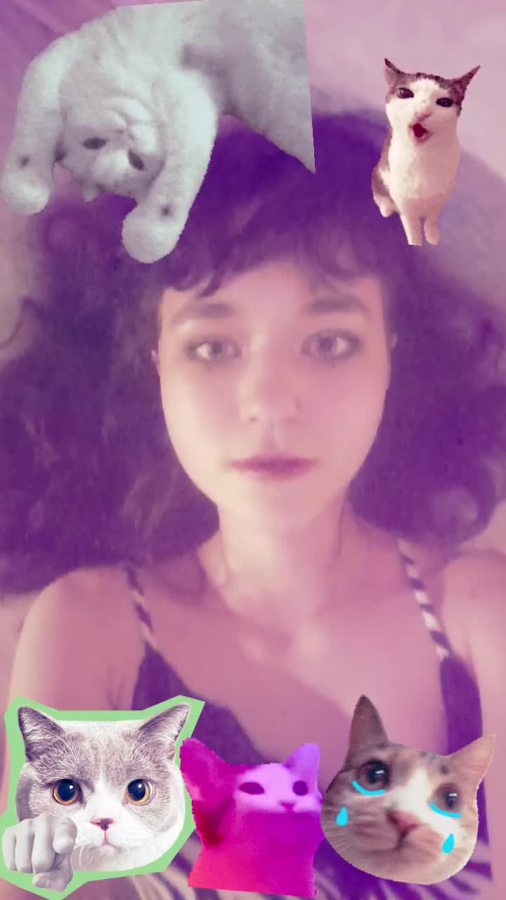 @(─.─||)