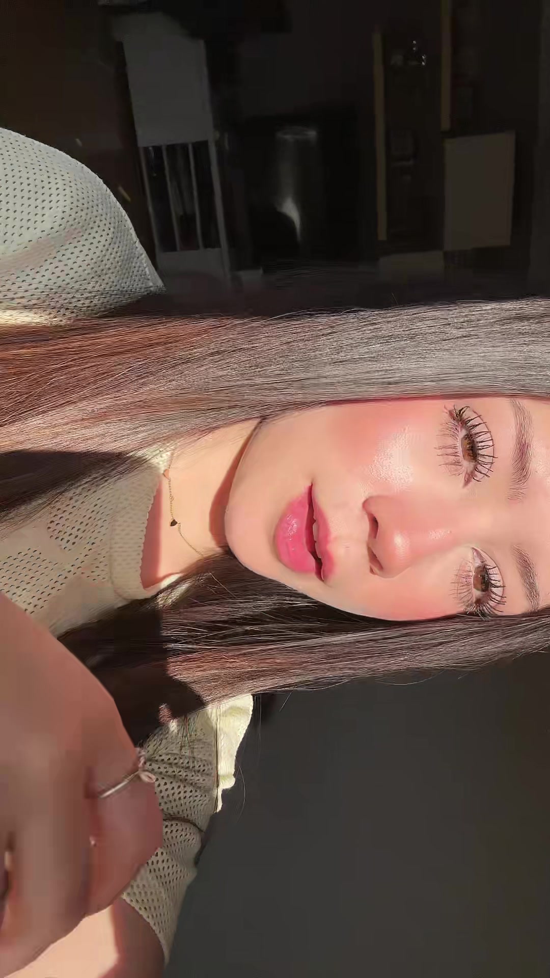 @️