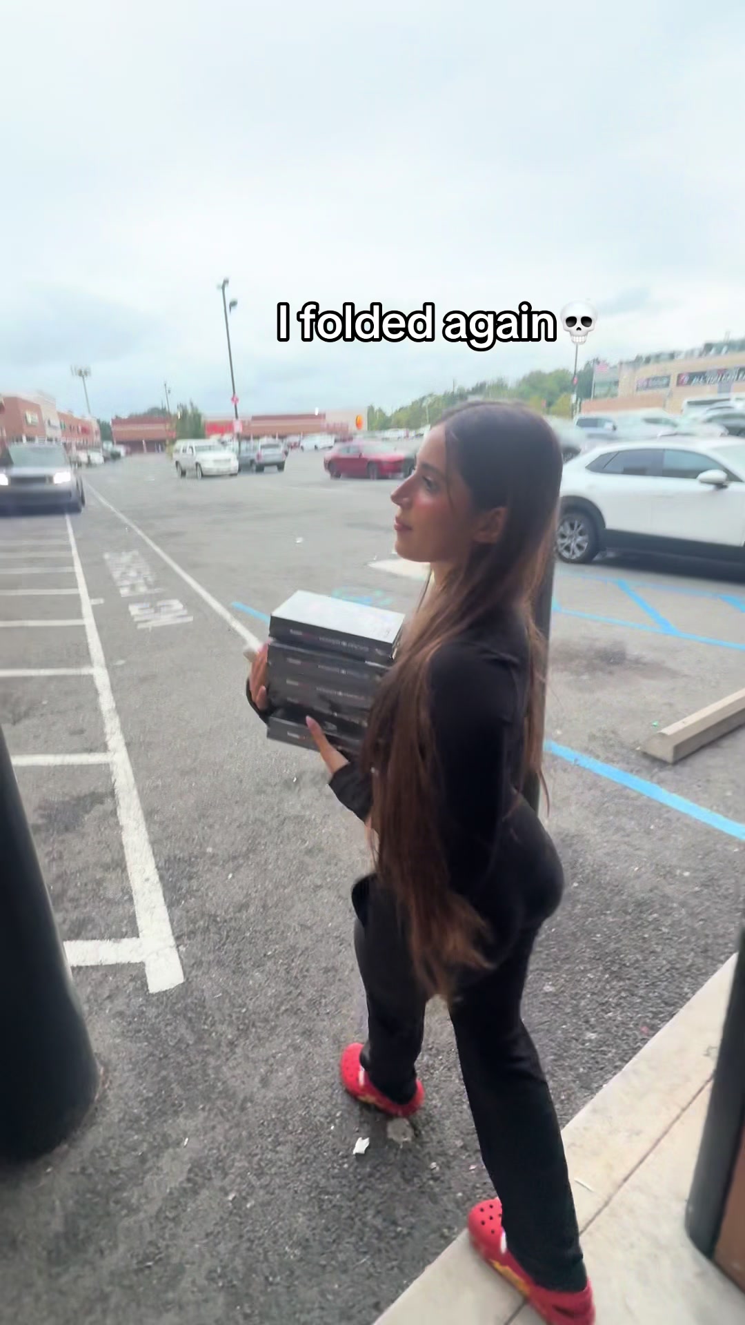 @ladyyrainicorn
