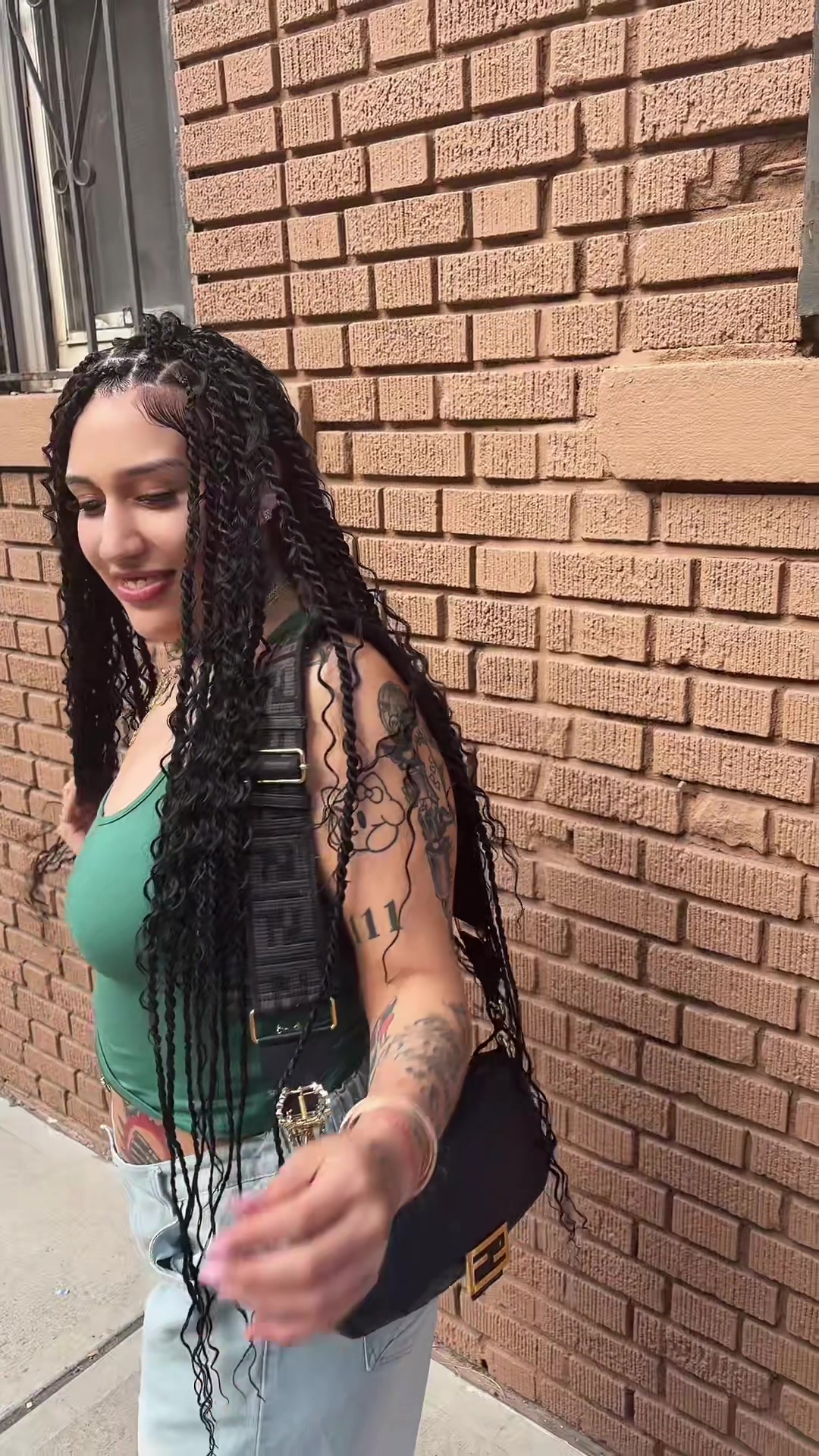 @Espie.glo