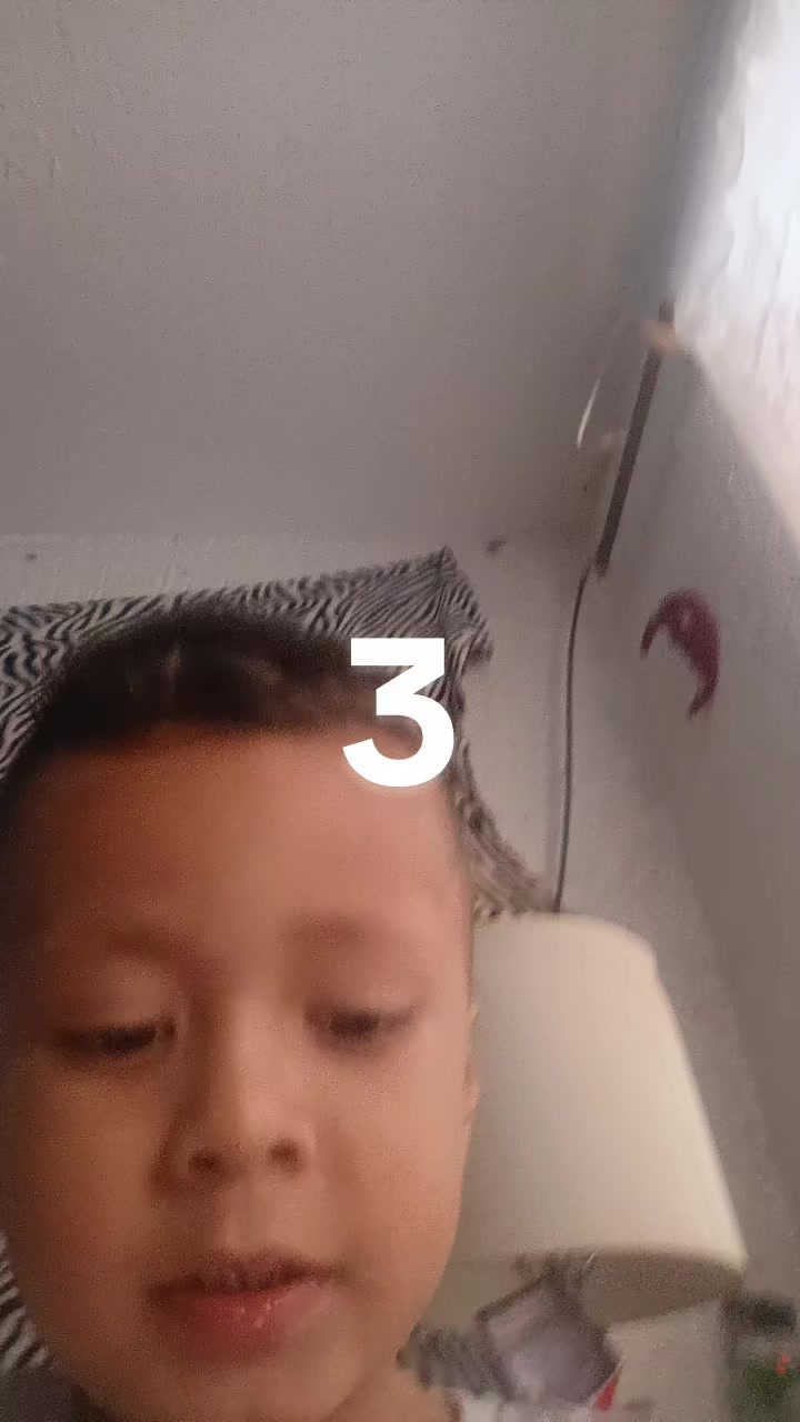 @Ana Nava