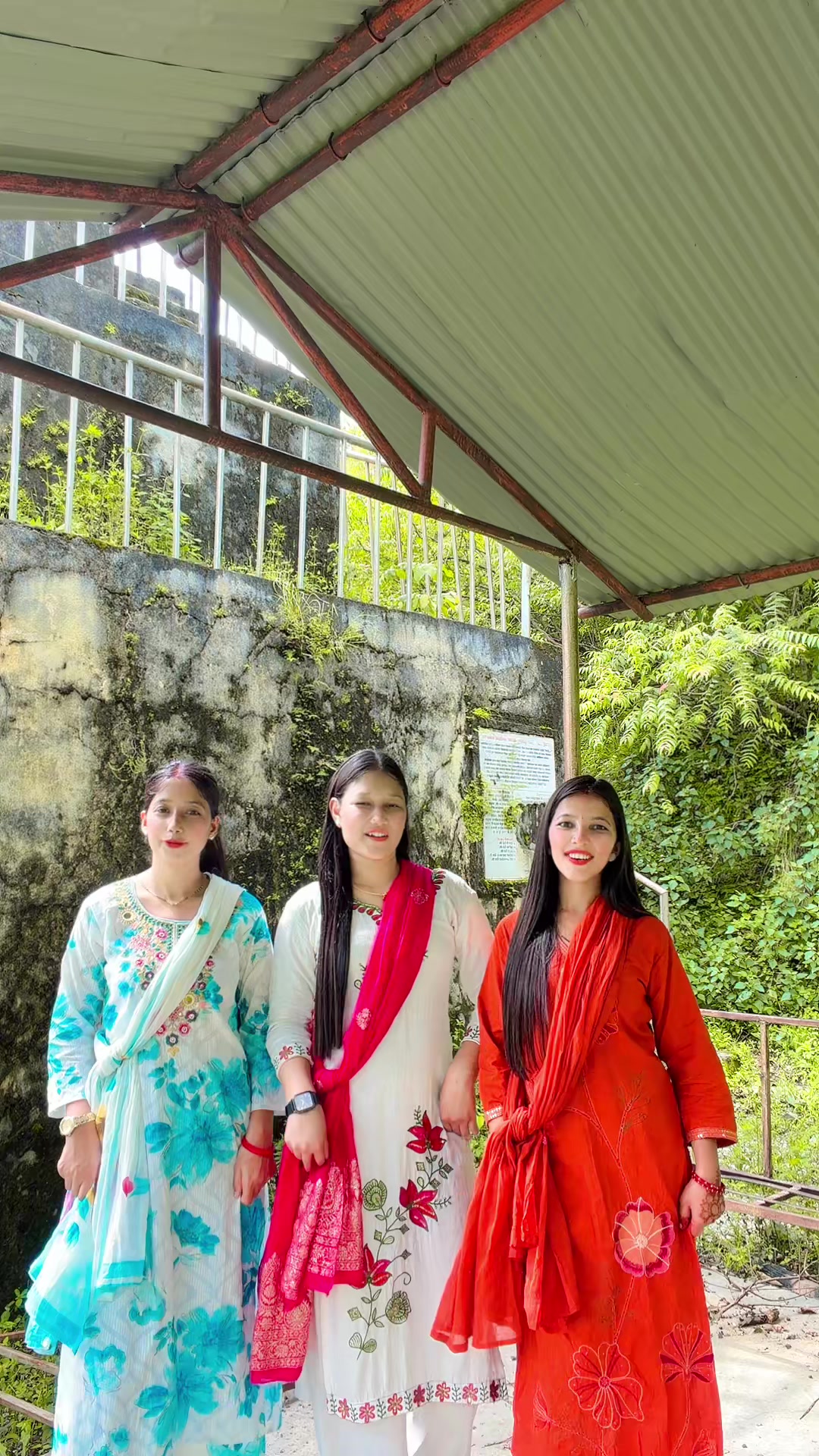 @अमृता खत्री