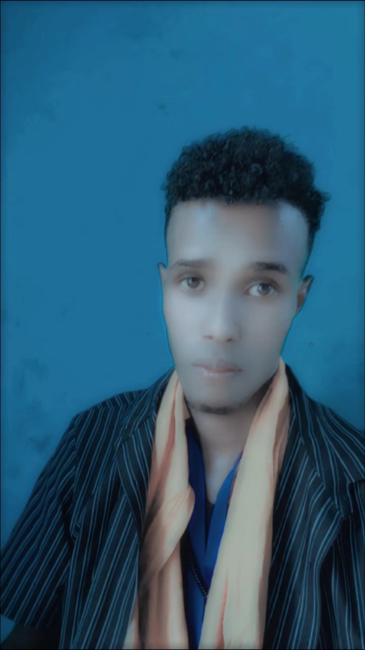 @Ayeeyo Xaliimo