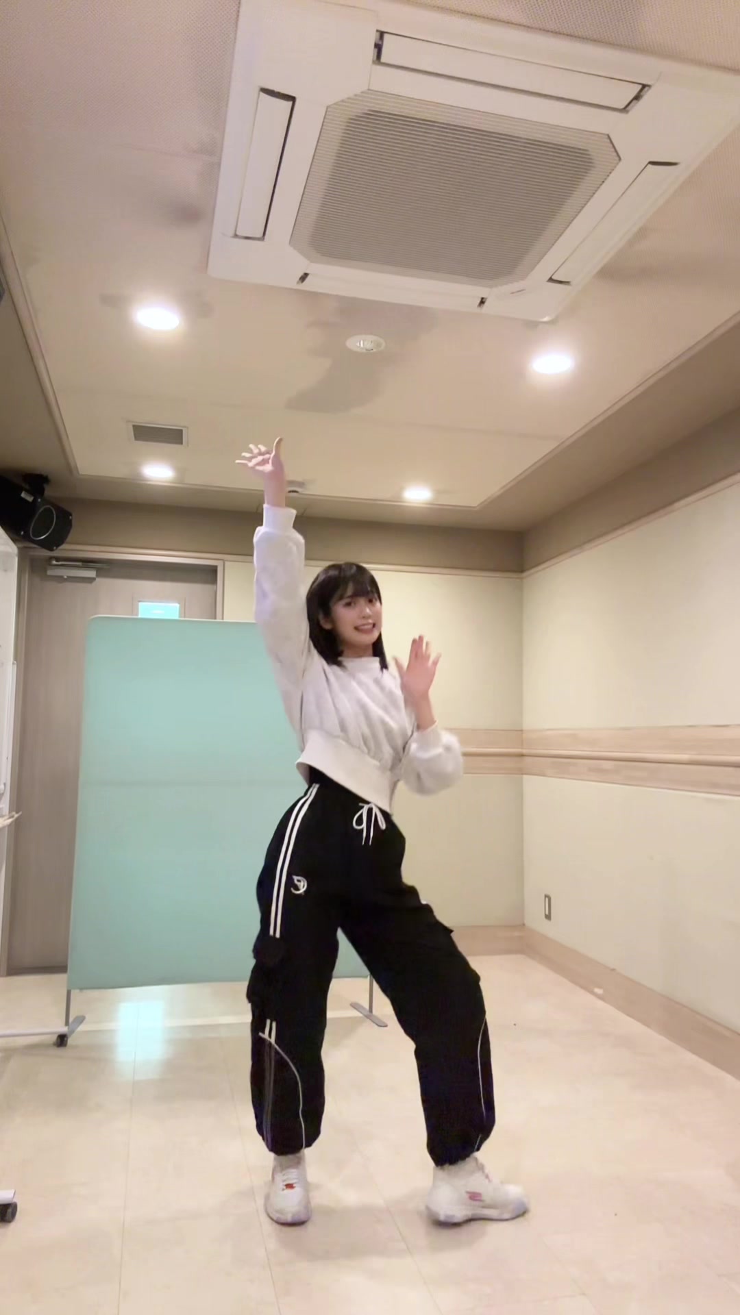 @新井彩永(AKB48)