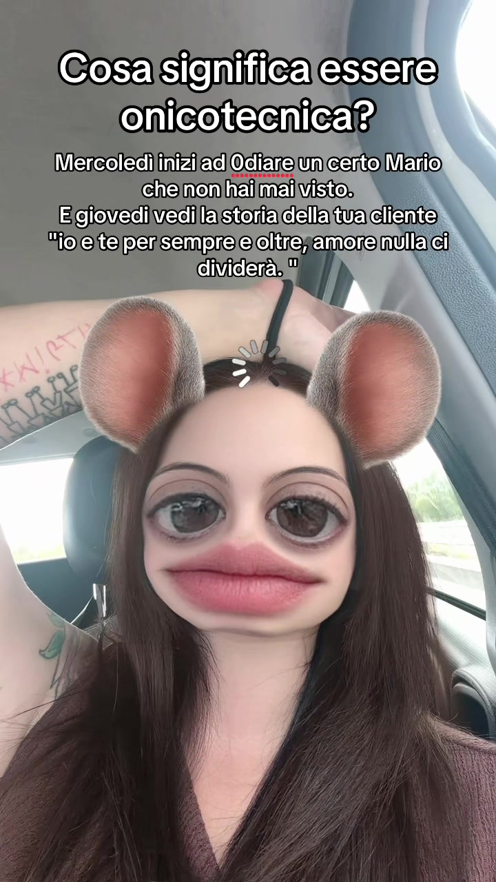 @valeriacoffanail