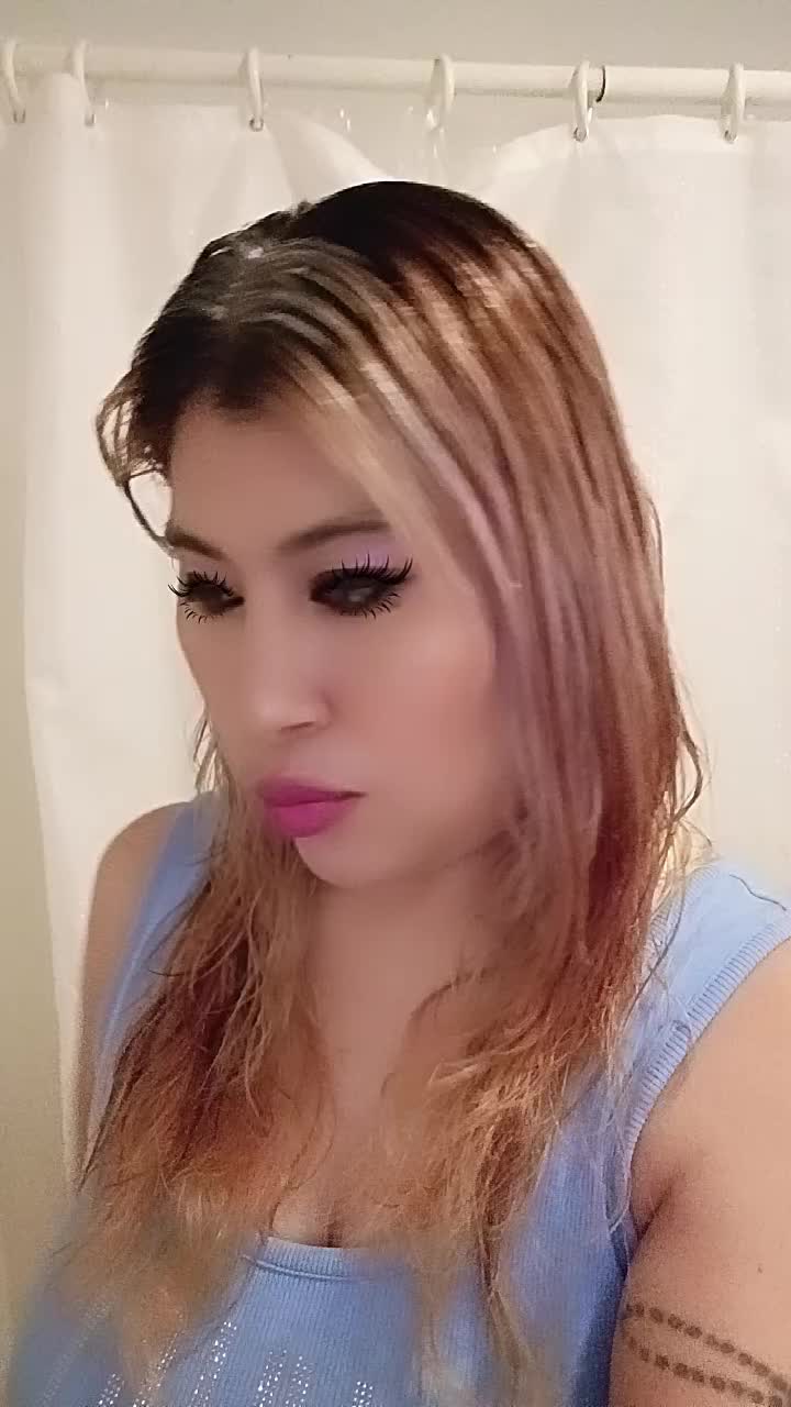 @Selena Flores