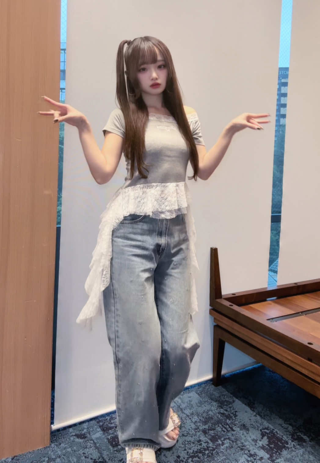 @にしのありさ