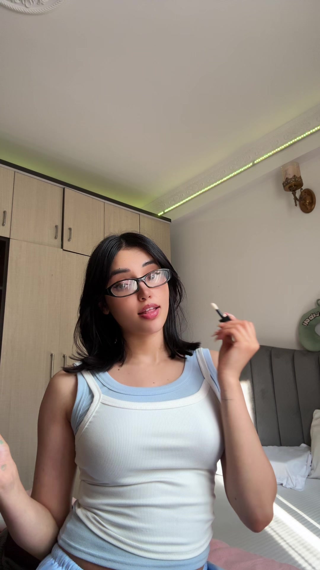 @Aava5
