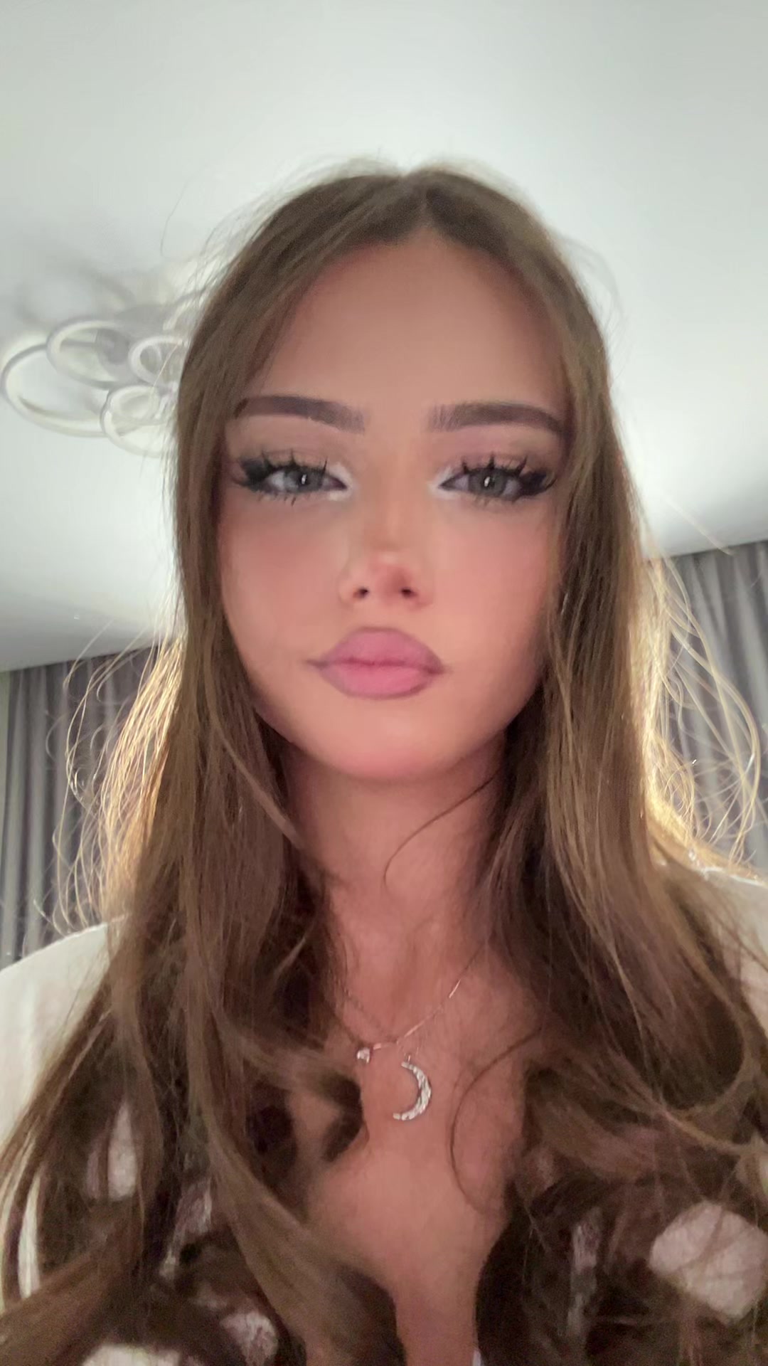 @arishka1_11