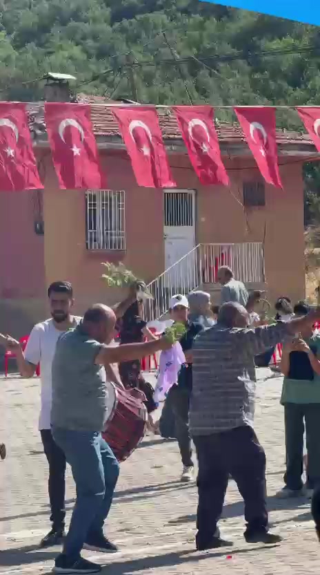 @EYY&Uuml;P ATADAN
