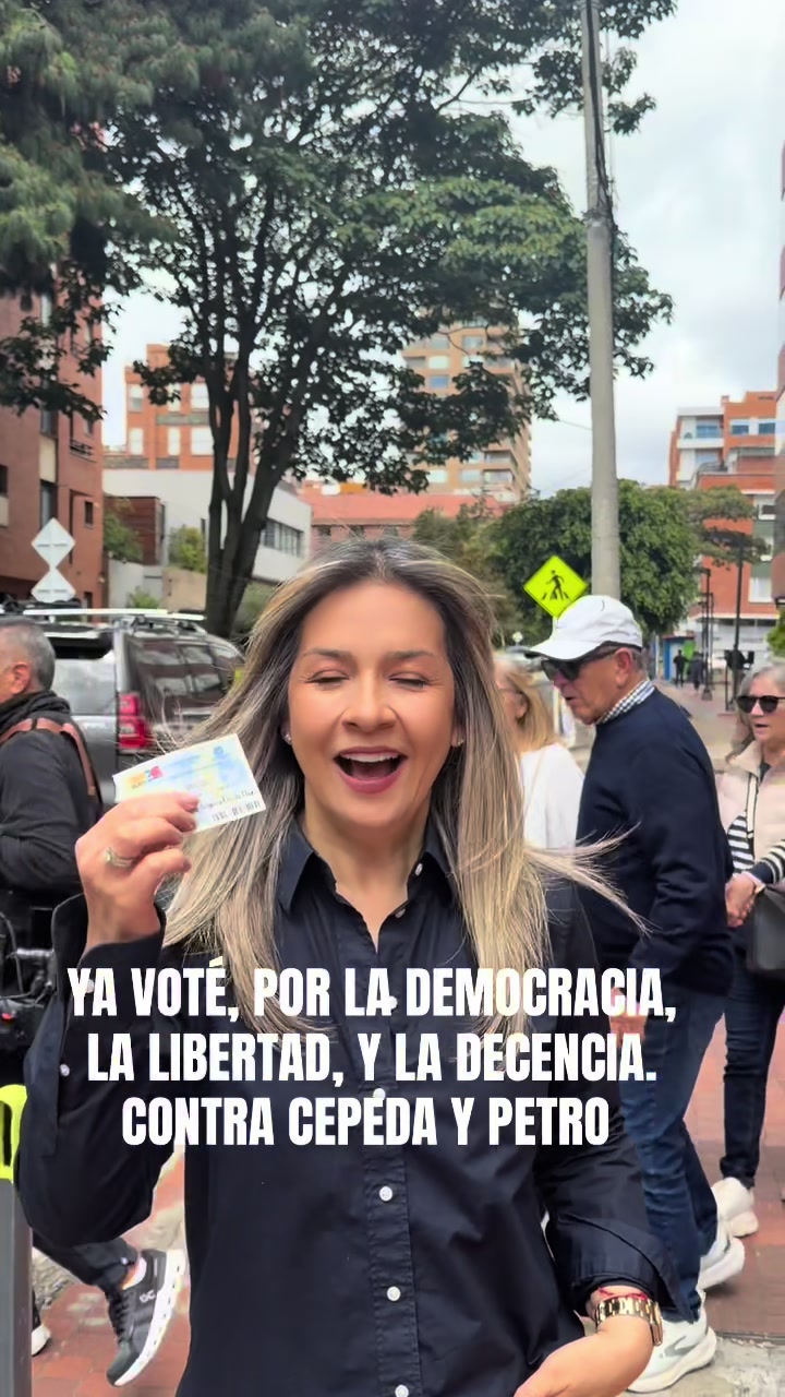 @Vicky D&aacute;vila