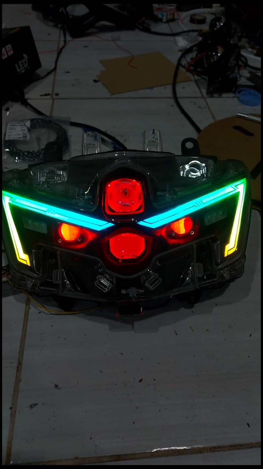 @MATRIX PROJECTOR