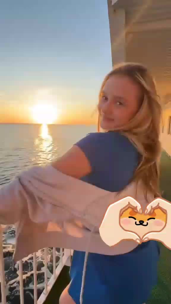 @valeria negurenko