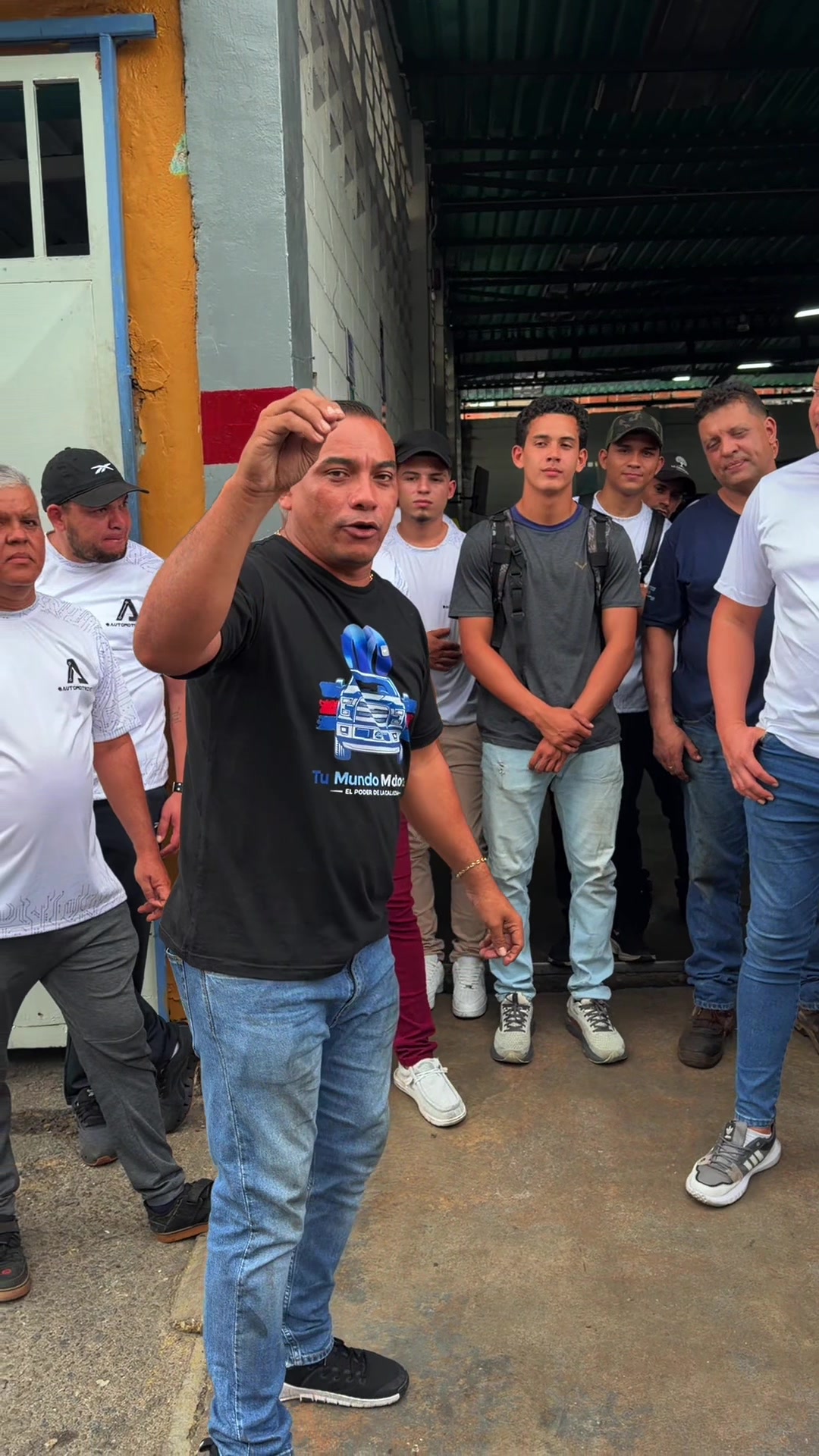 @Víctor Aponte