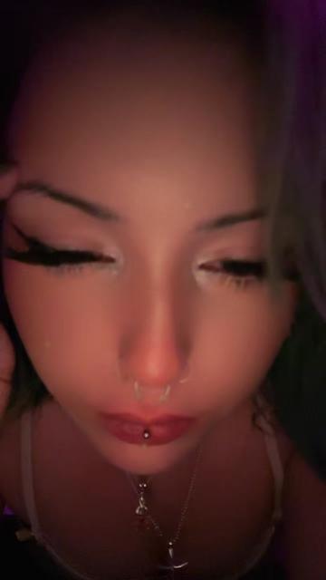@_gothbarbie_666