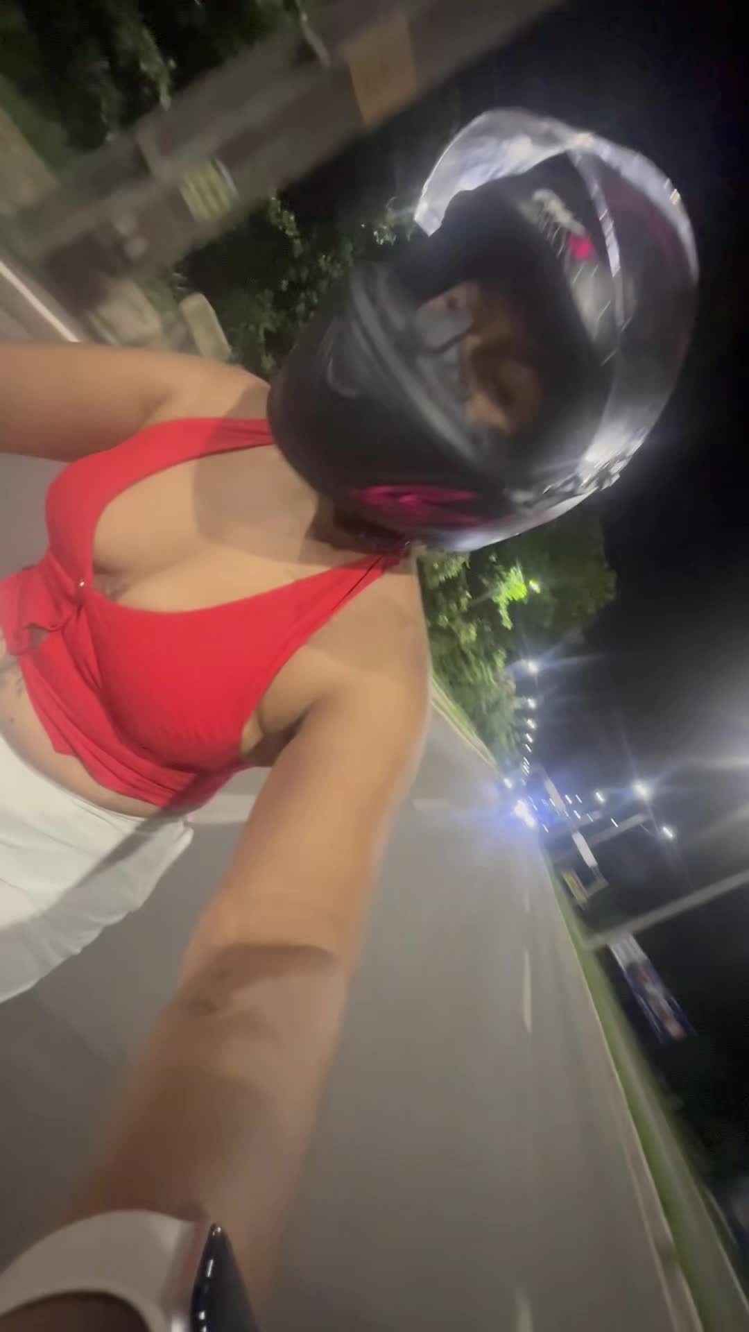 @elaenecarvalhoo