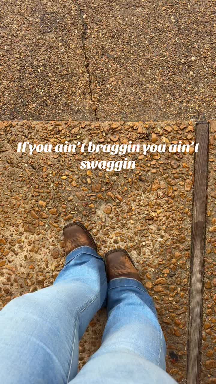 @Lou™️