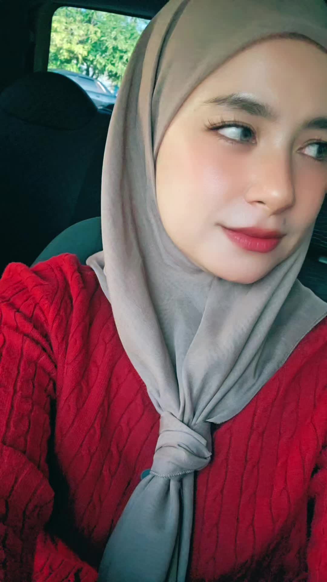 @IAmZoya💛🦋🇲🇾