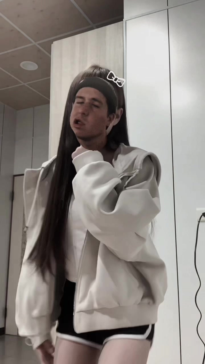 @喵喵